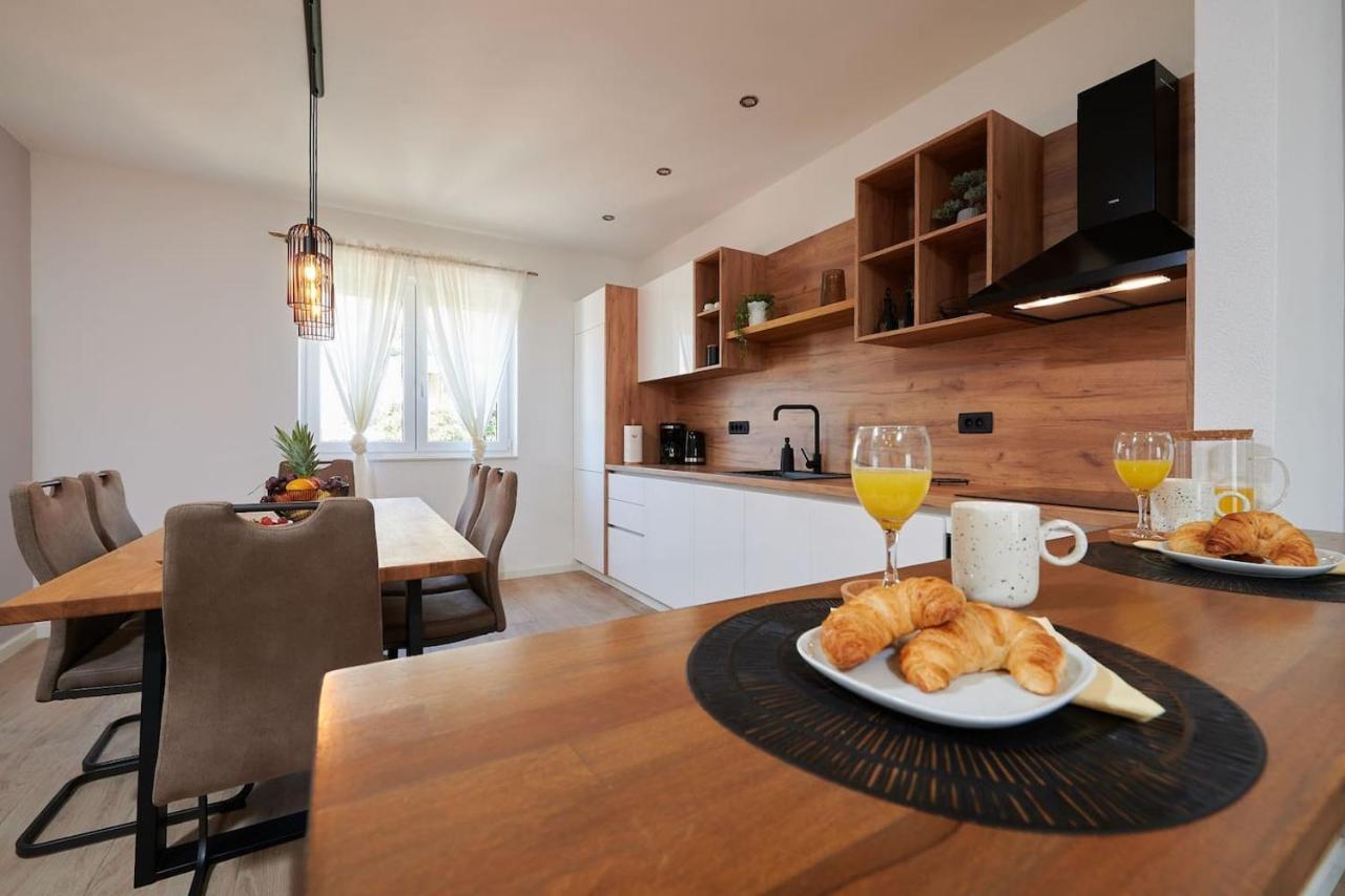 Apartman Babalui Trogir Exteriör bild