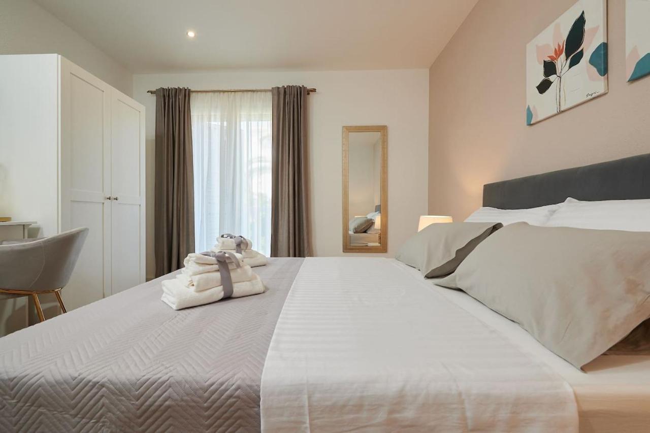 Apartman Babalui Trogir Exteriör bild