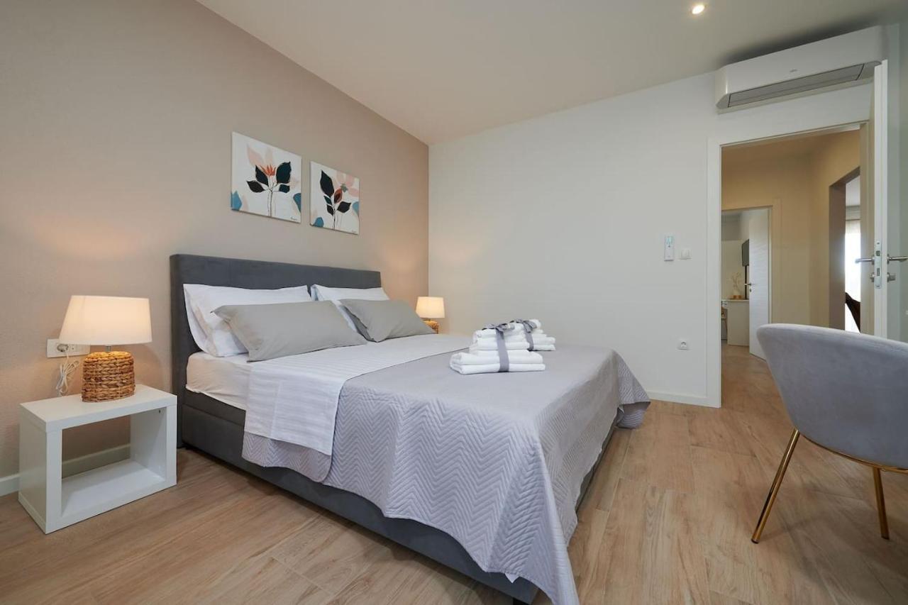 Apartman Babalui Trogir Exteriör bild