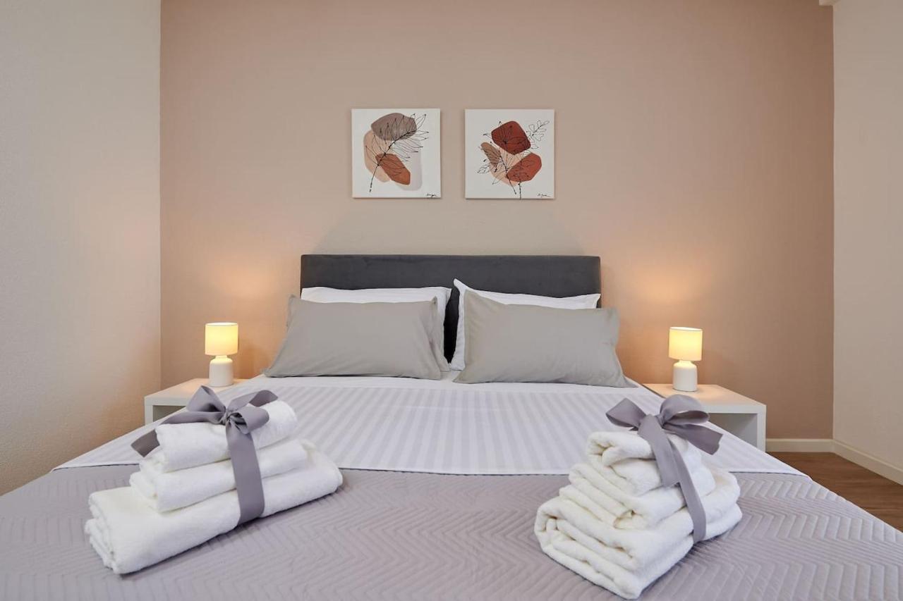 Apartman Babalui Trogir Exteriör bild